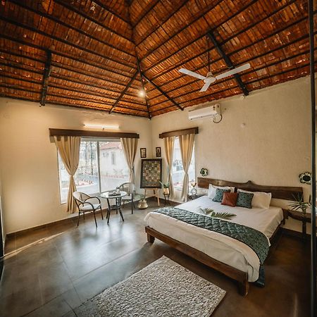 Palash The Jungle Resort Gondia Екстер'єр фото