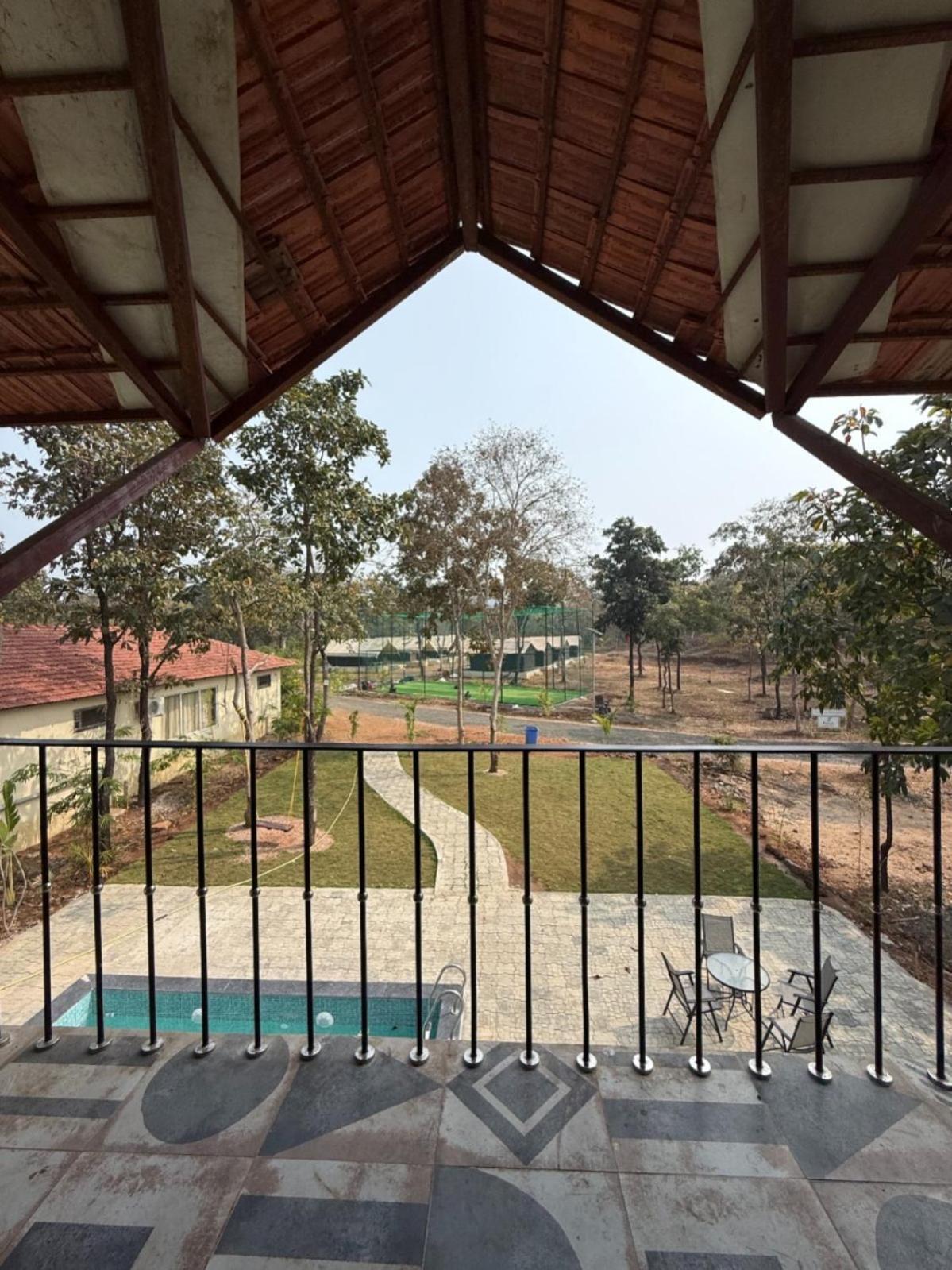 Palash The Jungle Resort Gondia Екстер'єр фото