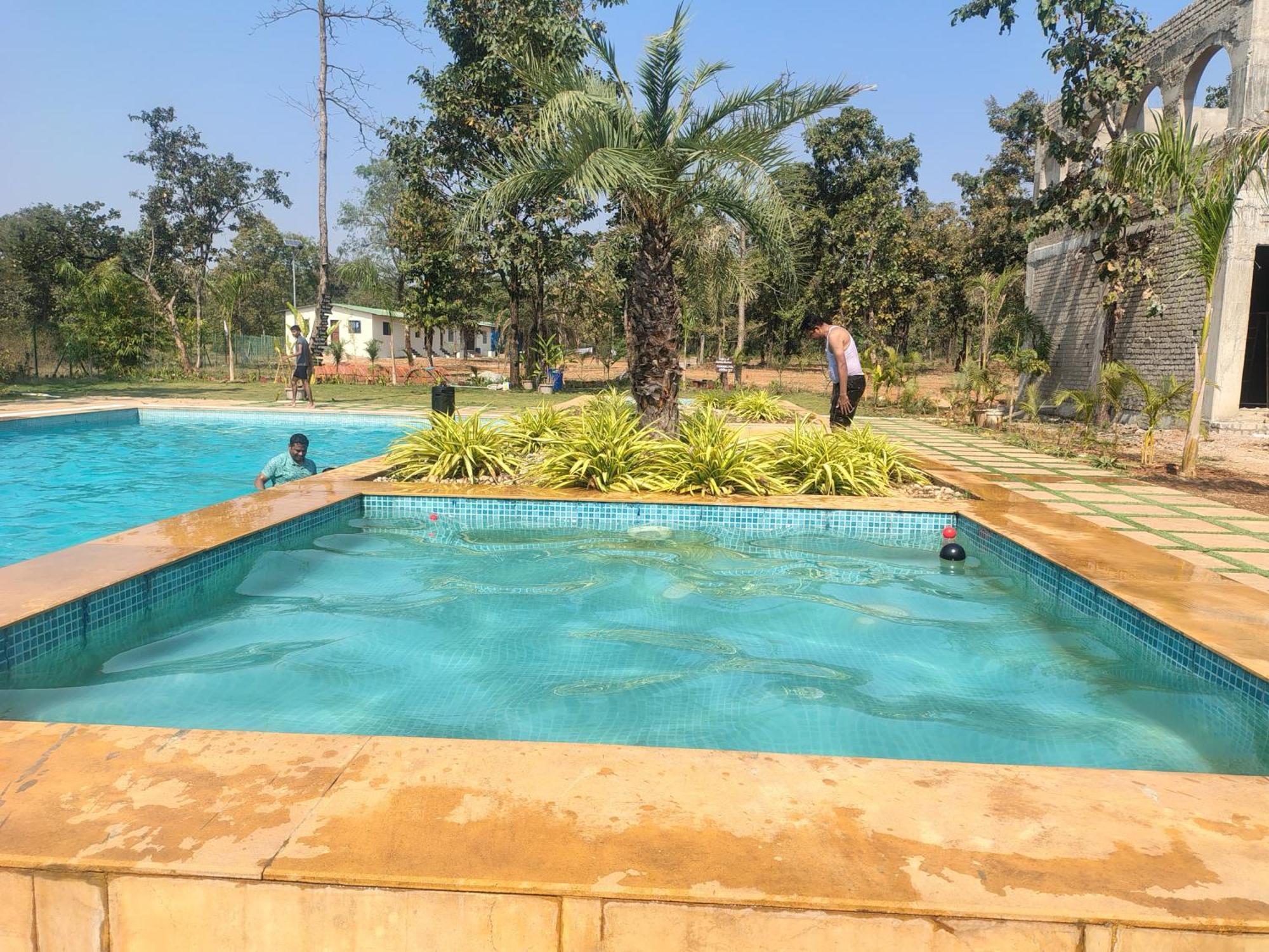 Palash The Jungle Resort Gondia Екстер'єр фото